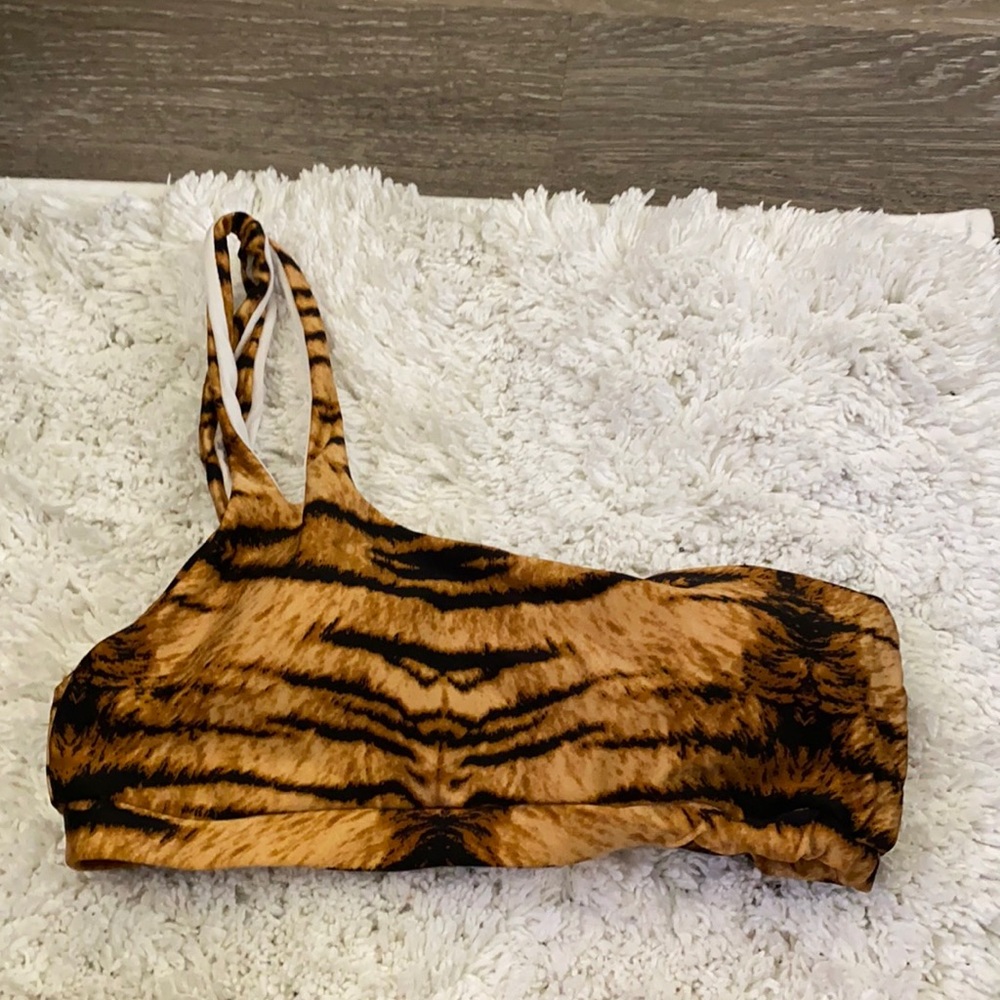 One shoulder Bikini Top